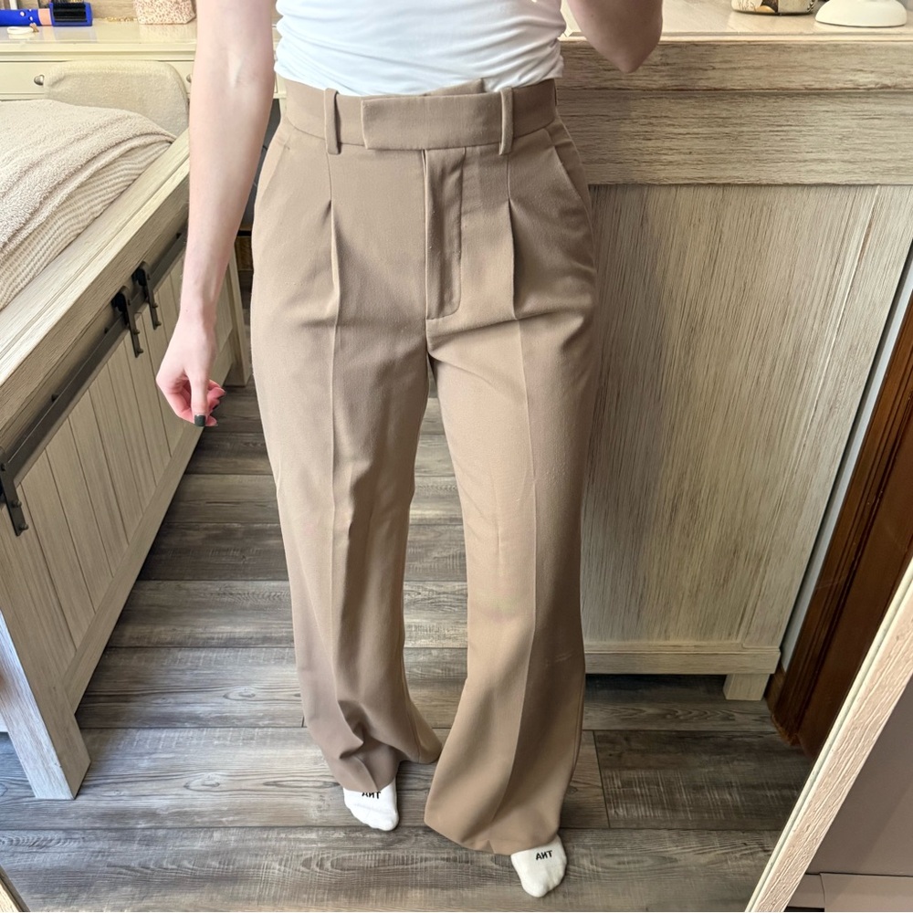 Abercrombie & Fitch Sloane Wide Leg Pant High Waisted Brown